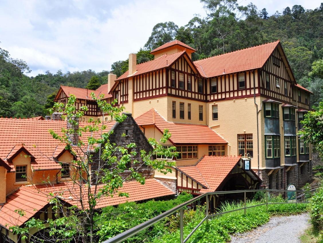Jenolan Caves House Hotell Exteriör bild