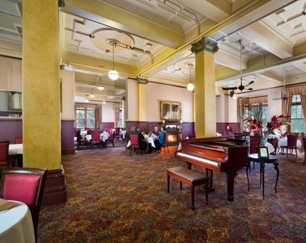 Jenolan Caves House Hotell Exteriör bild