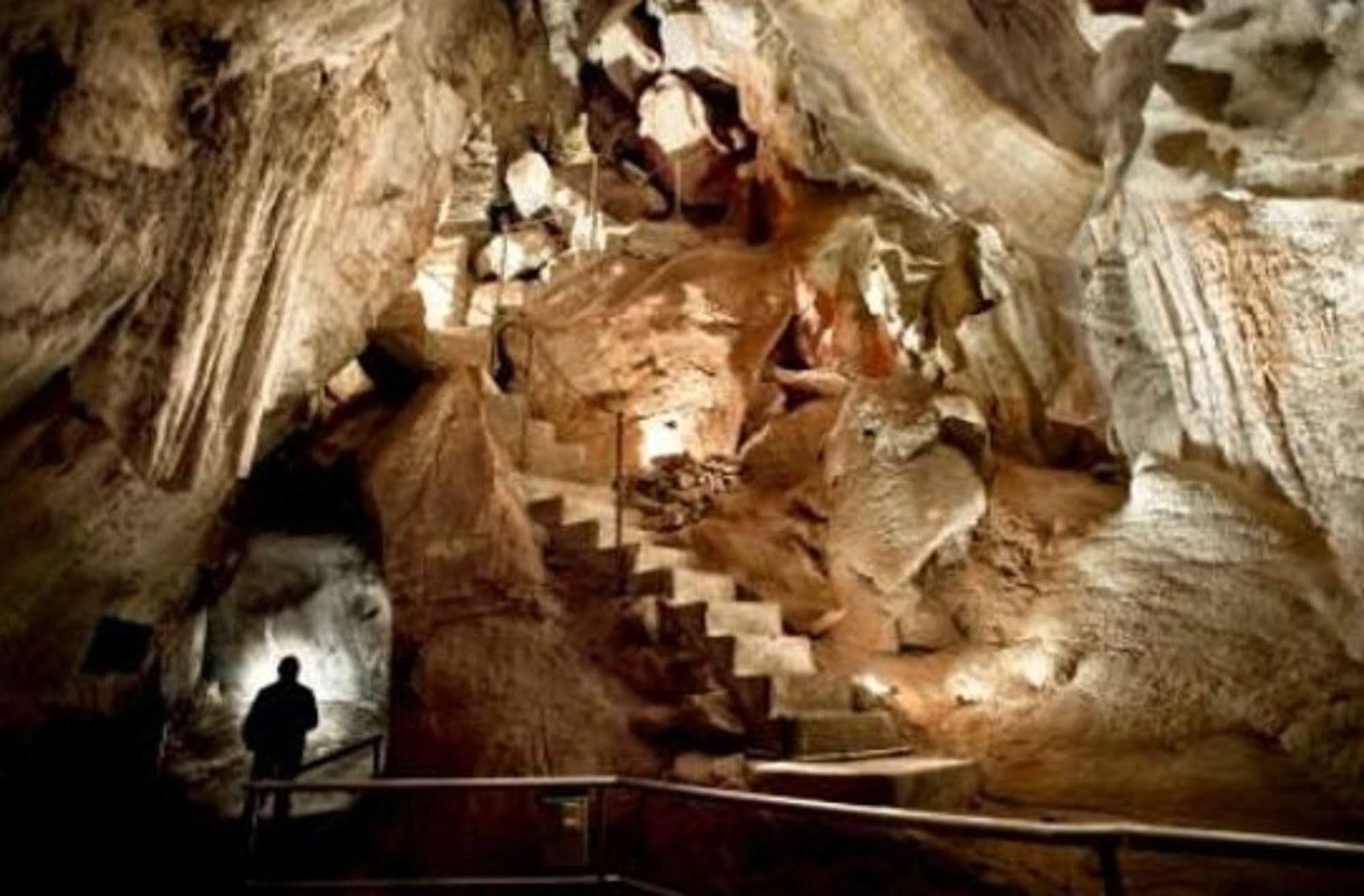 Jenolan Caves House Hotell Exteriör bild